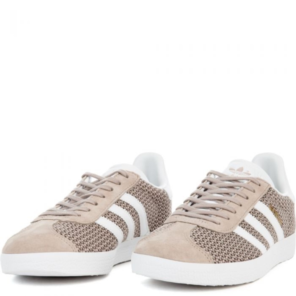 ADIDAS
WOMEN'S GAZELLE SNEAKERS